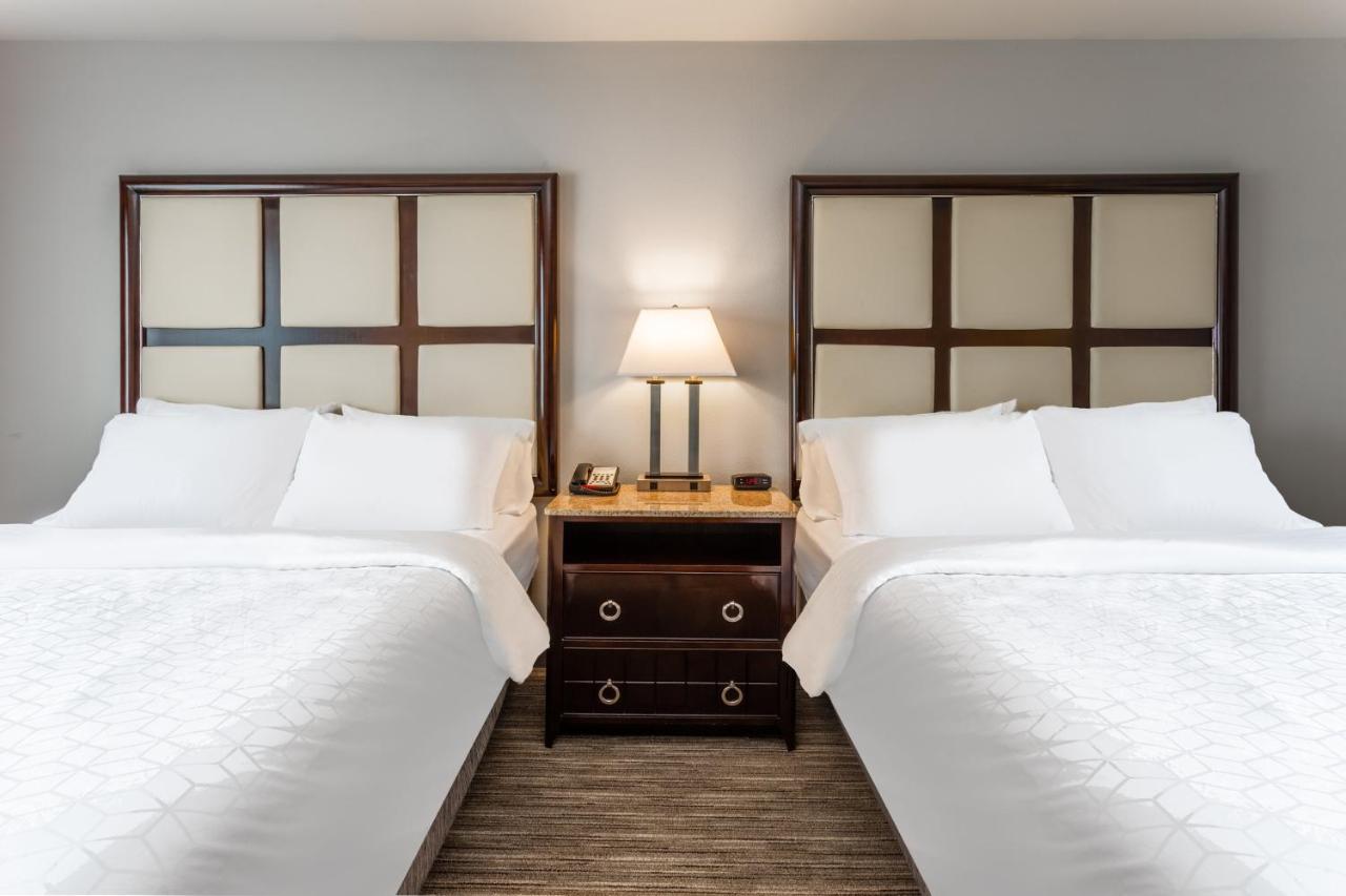 Holiday Inn Express - Albert Lea By Ihg Exterior photo