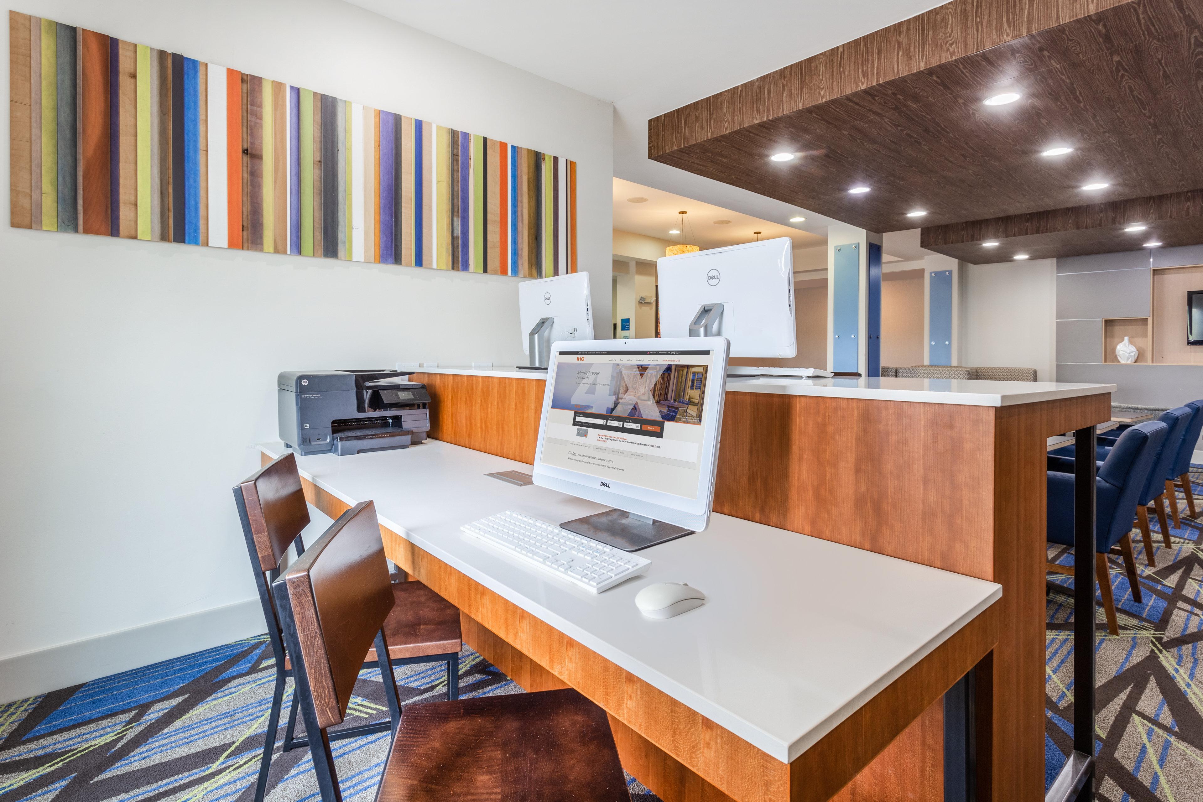 Holiday Inn Express - Albert Lea By Ihg Exterior photo
