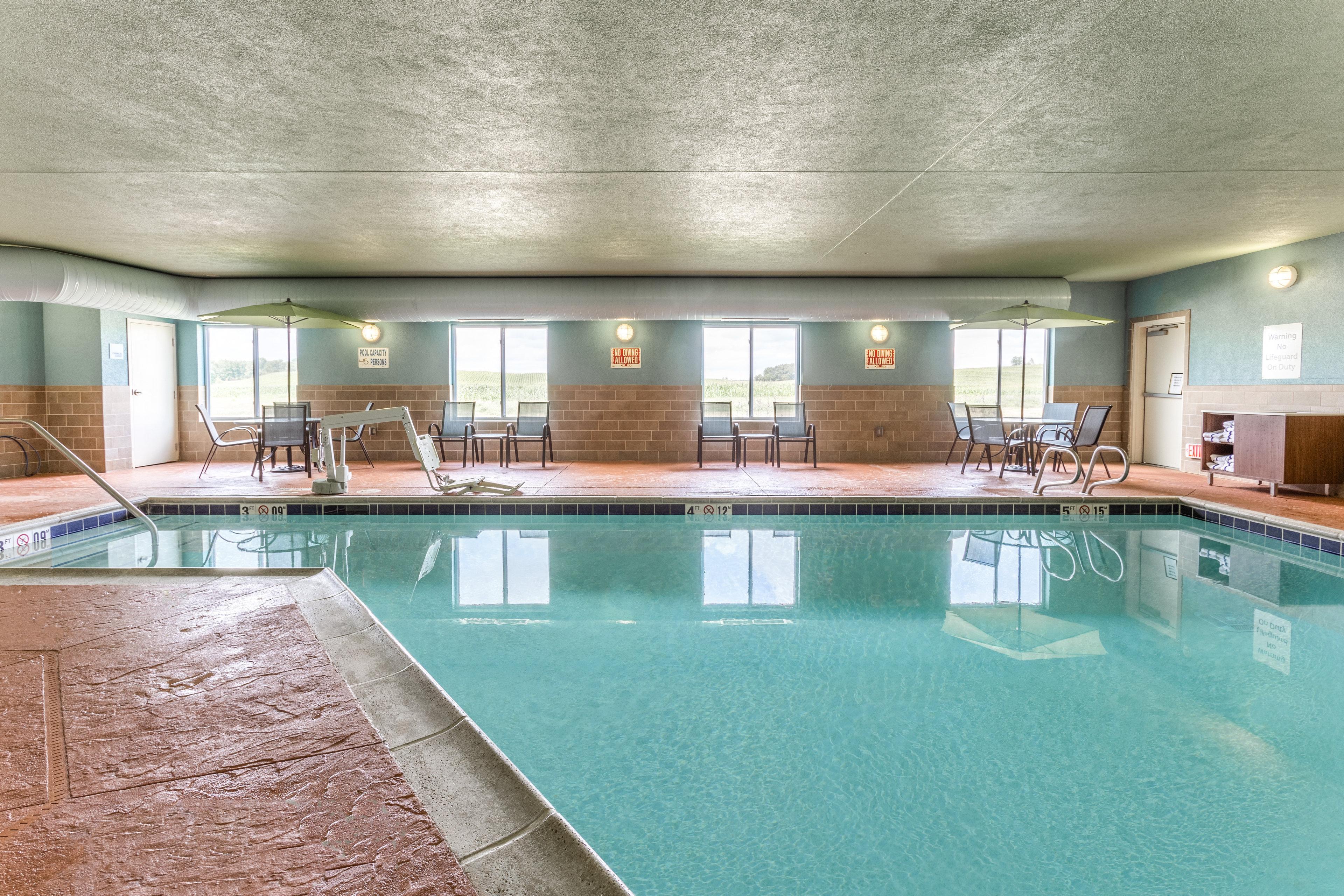 Holiday Inn Express - Albert Lea By Ihg Exterior photo