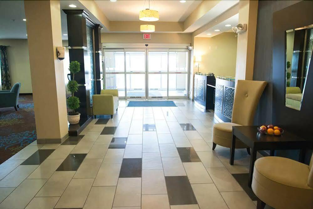 Holiday Inn Express - Albert Lea By Ihg Exterior photo