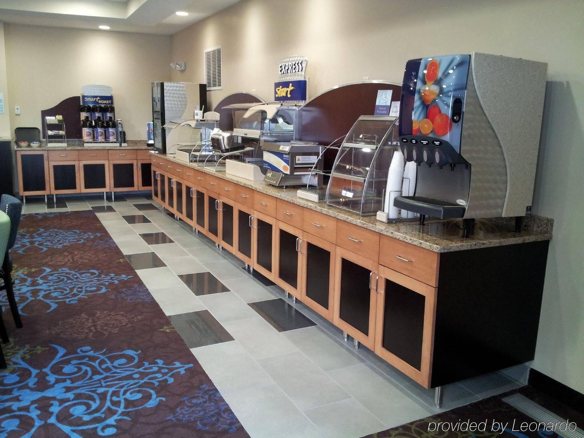 Holiday Inn Express - Albert Lea By Ihg Exterior photo